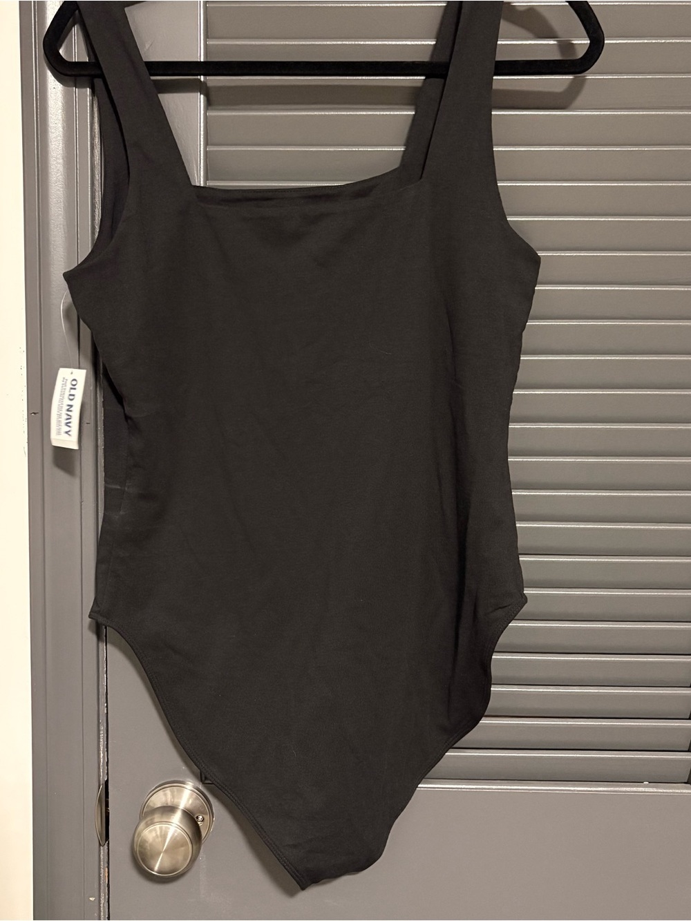 Old Navy Black Women's Scoop Neck Bodysuit - Picture 5 of 5